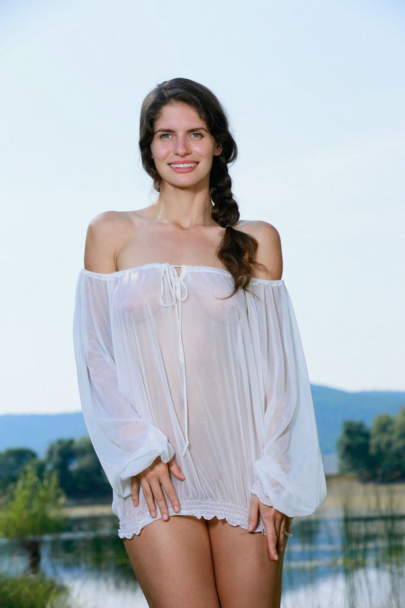 Алиночка, 21 год, 2 размер груди